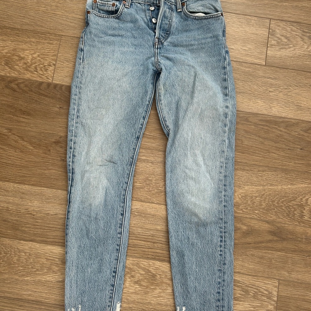 Levi's Wedgie Fit Light Blue Jeans